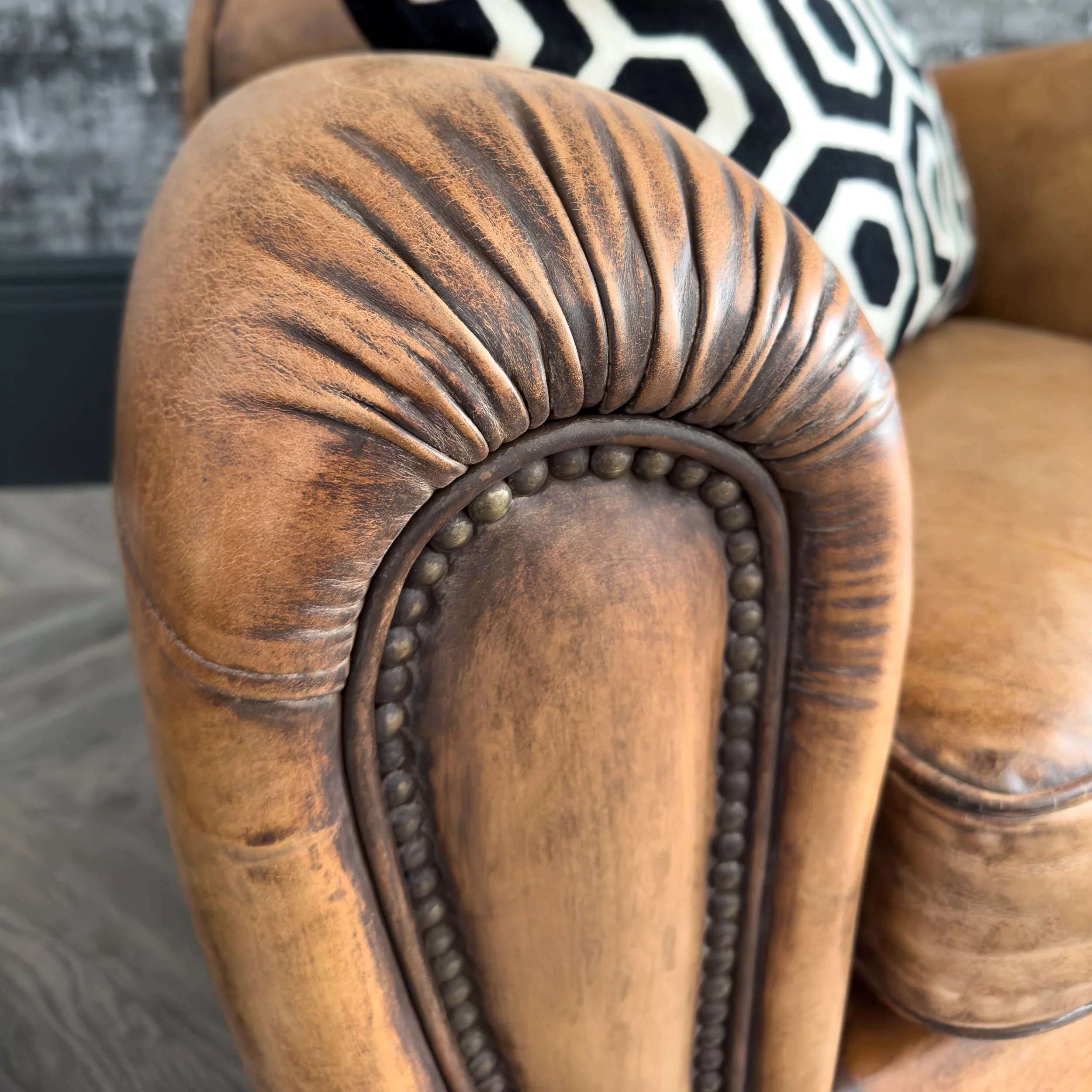 Amp Vintage Leather Armchair - Image 3