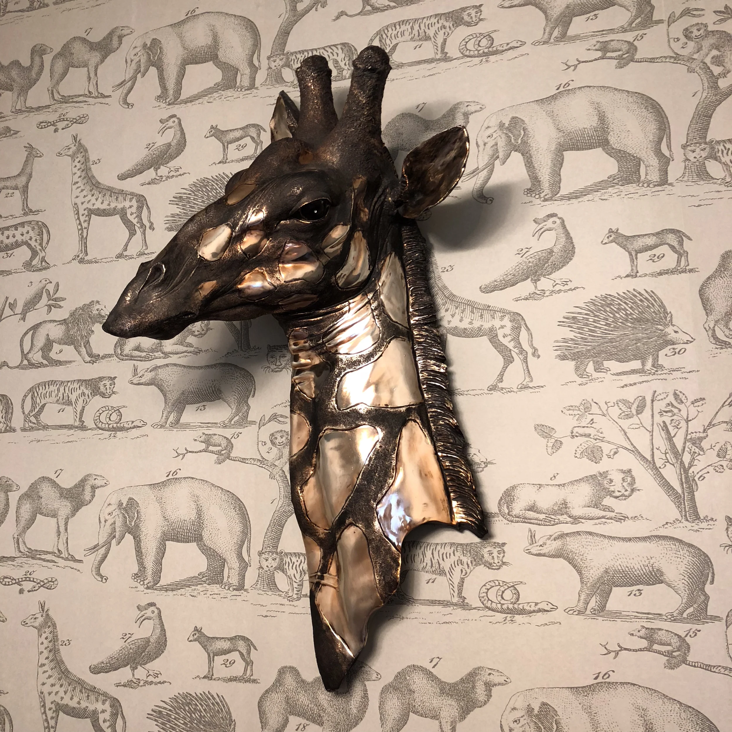 Geoffrey the Giraffe Copper Wall Figurine - Image 3