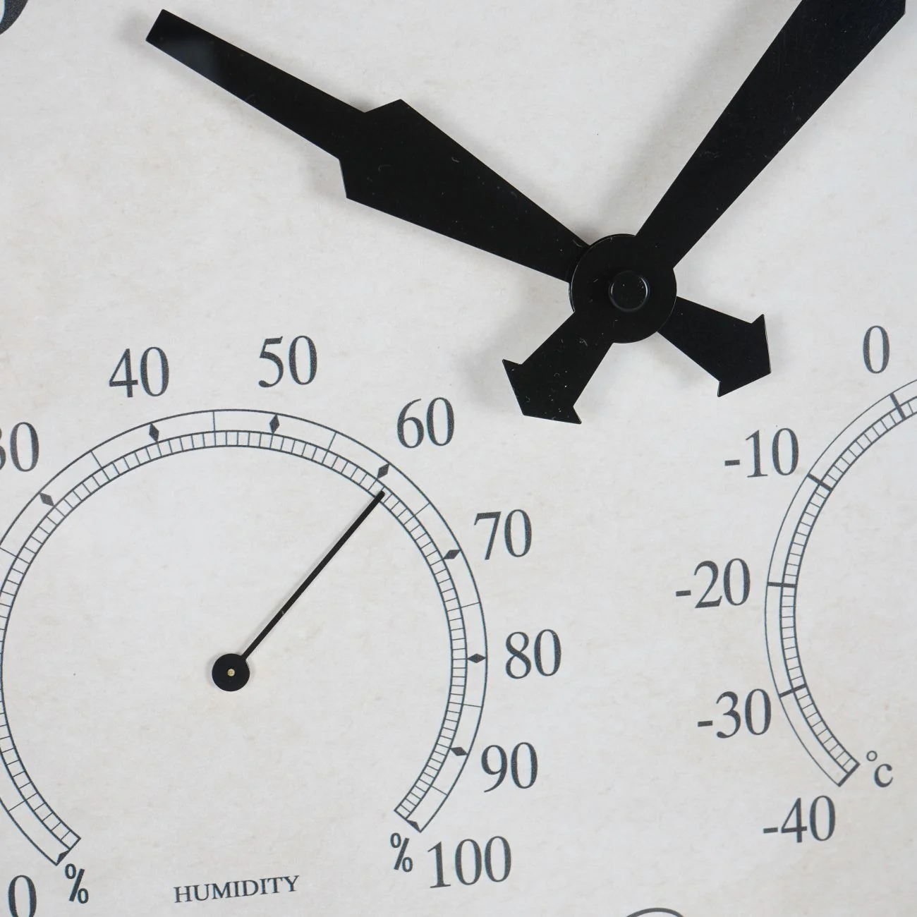 Libra Interiors Outdoor Antiqued Metal Clock – Black - Image 5