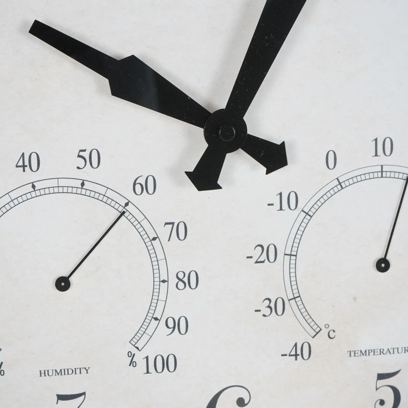 Libra Interiors Outdoor Antiqued Metal Clock – White - Image 5