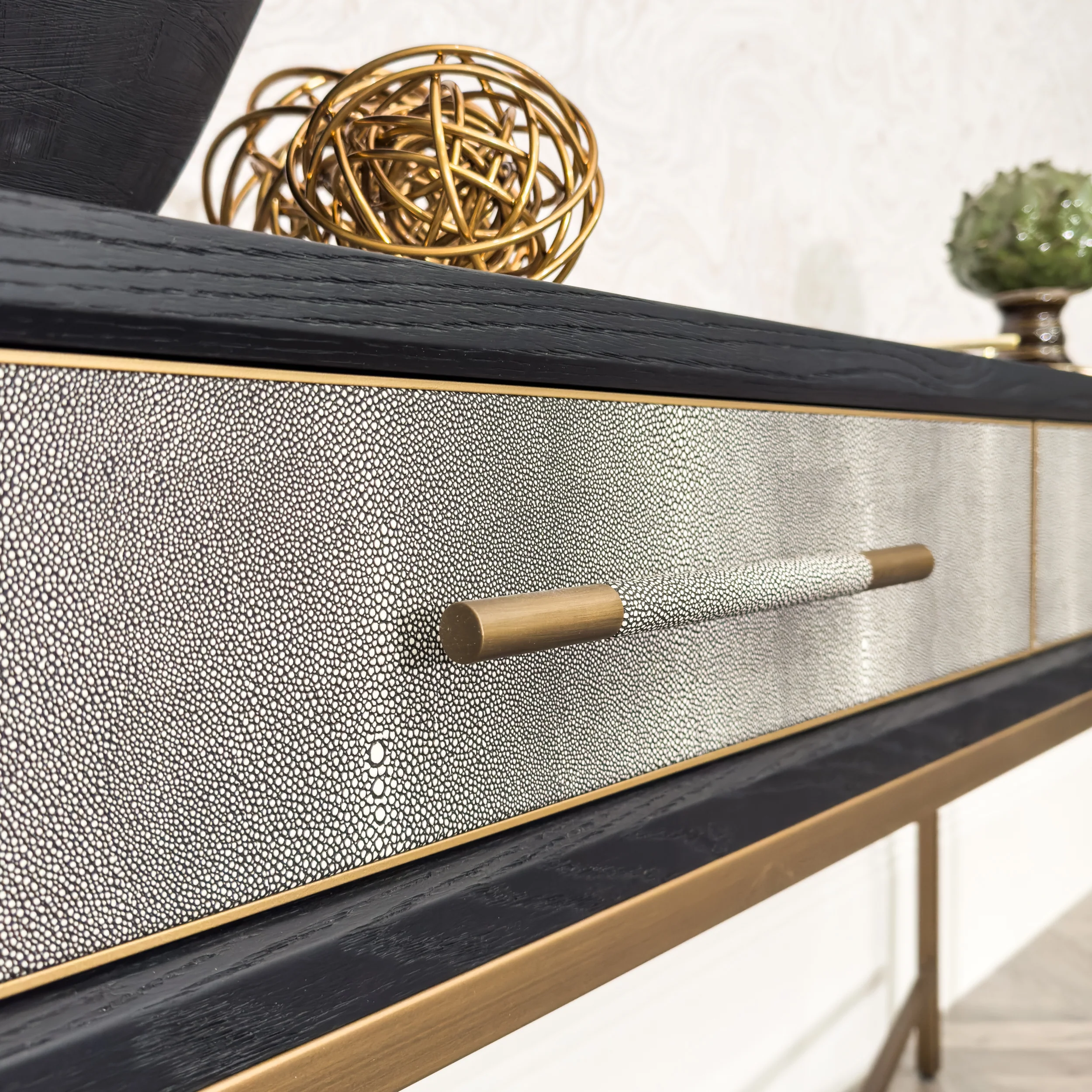 Moscato Console Table - Image 7